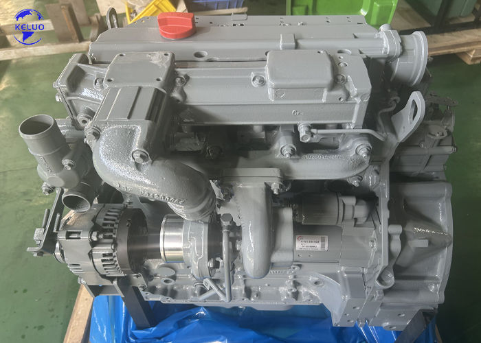 موتور BF4M2012C / BF4M2012 کاملا جدید 98kW، 2100 RPM برای رول های جاده ای لرزش.